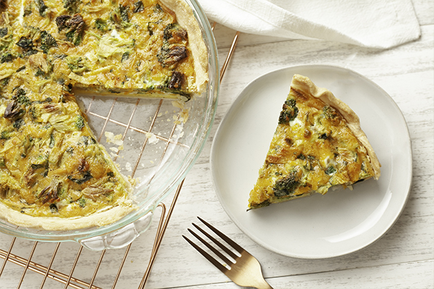 Vegetarian Broccoli & Cheese Quiche 